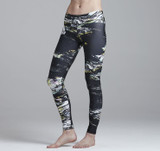 Digi Glitch Swoosh Leggings, Mod Thread