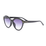 Classic retro cat eye sunglasses