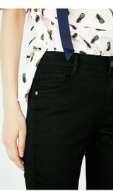 bell bottom cropped jeans