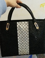 Luxury diamonds Crocodile pattern leather shell rhinestone Handbags