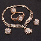 Exquisite Dubai gold Jewelry Set amazing price Luxury Nigerian Woman Wedding Fashion African Beads Jewelry Set Costume Design