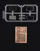 ICM 1/35 WWII British Model WOT 8 Truck Kit