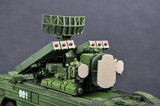 Trumpeter Military Models 1/35 Russian SA8 GECKO Surface-to-Air Missile System (New Tool) Kit