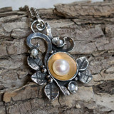 Leaf necklace, pearl necklace, nature jewelry, leaves necklace, silver gold pendant, botanical jewelry, vine pendant - Crazy love N4630B