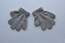 2017HOT winter Kids 10cm Length Solid Warm Knitted Gloves Boys Girls Full Finger Gloves Warm Wool Winter Children Gloves mittens