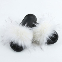 Women's Faux Fur Slippers Rainbow Fur Flip Flops Fluffy Furry Slides Female Flat Indoor Home Slippers Fashion Summer Sandals