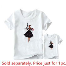 Fashion Family Matching Clothes Outfits Look Mother Daughter VOGUE Princess Tshirt Clothing Mommy and Me Family Look T-shirt