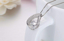 925 Sterling Silver Women Necklace With Water Drop Shape Cubic Zircon Pendant
