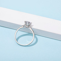 Classic Round Cut Moissanite Diamond Luck Solitaire Rings