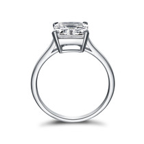 Solitaire Princess Cut Moissanite Diamond Ring