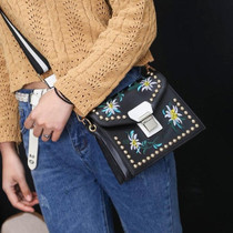 Paris METRO Couture: Leather Handbag - Flower Shoulder Bag