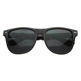 Large Trendy Fashion Horned Rim Sunglasses 8233