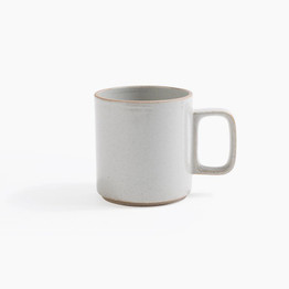 Hasami Porcelain Medium Mug in Gray