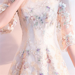 It's YiiYa Luxury Champagne Half Sleeve Floral Print Lace Cocktail Dress Knee-Length Formal Dress Party Gown MX007