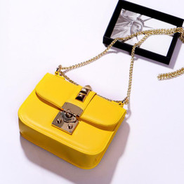 2016 New Women Candy Color bag Ladies Rivet leather Crossbody Shoulder bag Small Mini Party bags High quality Messenger bag