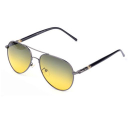 2017 Brand Designer Cool Polarized Oculos fashion Men women aviatation Sun Glasses UV Sunglasses male driving eyewear