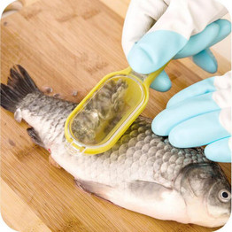 Kitchen Gadgets Fish Scraper Clean Fish Knife For Cleaning Fish Scales Planing Kitchen Tools Supplies 8CX521