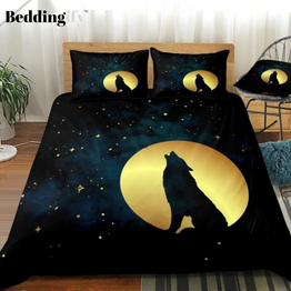 Howling Wolf in Golden Moon Stars Bedding Set