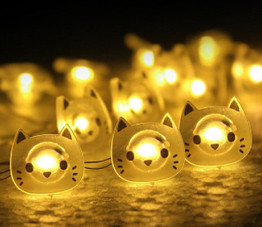 Cute Cat Fairy Lights - Adorable Warm Glowing Decoration for the Holiday Season