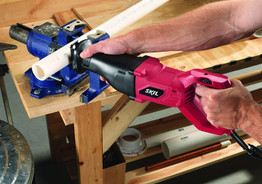 7.5-Amp Variable Speed Reciprocating Saw, Corded Electric , 2.81 Pounds.