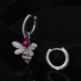 Asymmetric Bee Animals Huggie Hoop Earrings