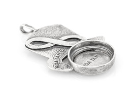 Star Of David Medallion Hat Necklace