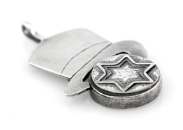 Star of David Antique Medallion Hat Necklace