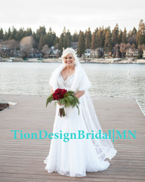 White faux fur stole, bridal fur wrap, wedding fur shawl, faux fur shrug