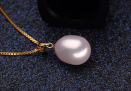 18K Gold Pearl Necklaces