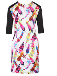 Casual Crew Neck Colorful Feather Printed Half Sleeve Bodycon Dress