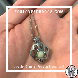 FLFD - Glow in the Dark Necklace Dog Paw