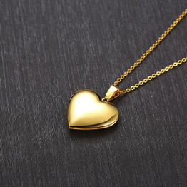 Heart Locket Pendants Necklace