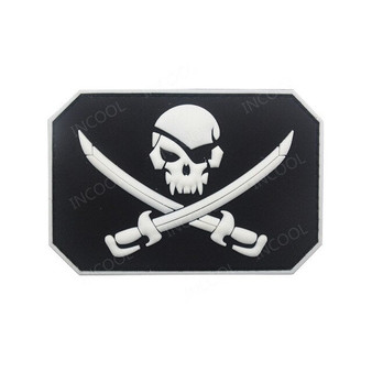 Pirate Skull Patches 3D PVC Military Tactical Combat Morale Patch Rubber Flag Biker Fastener Patches For Clothing Backpack Bags