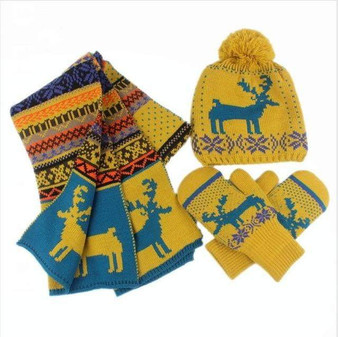 Unisex Winter Elk Jacquard Knitted Beanies Scarf and Glove Set