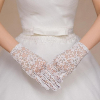 High Quality Formal Finger Wedding Classic Lace Bridal Gloves