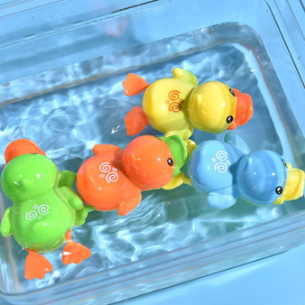 Baby Bath toys Duck Wind Up Chain Clockwork Swimming Pool Shower