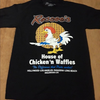 ROSCOES CHICKEN AND WAFFLES TEE