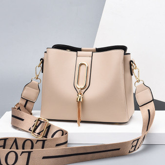 Small bag female 2020 new Korean fashion female bag shoulder messenger bag all-match pure trend color casual handbag-Alibaba