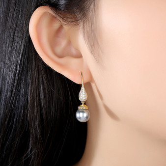 'Rosolina' Pearl Earrings - 18K Gold Finish