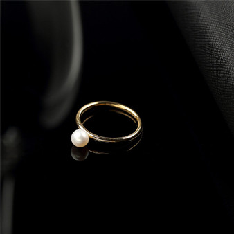 18K Solid Gold Natural Freshwater Pearl 5.4mm Ring