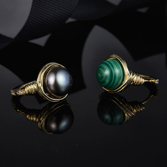 925 Sterling Silver A high-end Diamond-encrusted Natural Malachite Lime Pearl Earrings