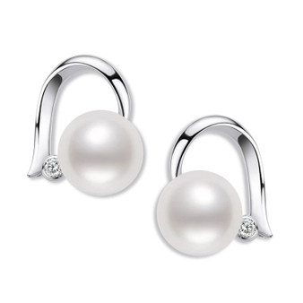Classic Natural Freshwater Pearl Stud Earring