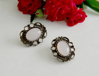 HOLLOW OUT LACE STUD EARRINGS
