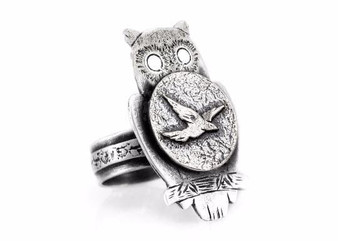 Coin ring with the Flight coin medallion on owl ahuvacoin jewelry bird jewelry