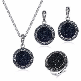 Vintage Black Crystal Jewelry Set