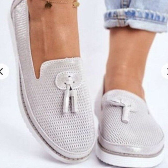 women flats shoes woman plus size sneakers shiny PU leather loafers tassels shoe chaussures femme zapatos mujer sapato