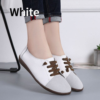 BIMUDUIYU Women's Casual Flats Retro Ladies Shoes Large Size 35-43 Soft Leather Oxford Shoes For Women Moccasins Female Footwear