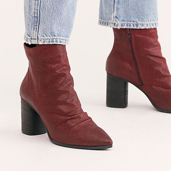 Fashion Pointed High Heel Pleated Ankle Boots