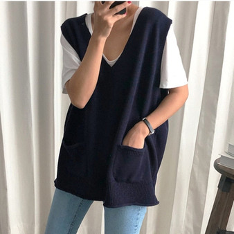 Colorfaith 2020 New Autumn Winter Women Sweaters Pullover Sleeveless Vest Knitting Pockets Oversize Wild Split Knitwear SWV5183