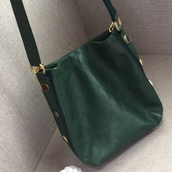 2020 Green Women Shoulder Bag Chain Fashion Bucket Bag Handbag Brand Designer Women Bag Simple Shoulder Bag Female Shopping Bag